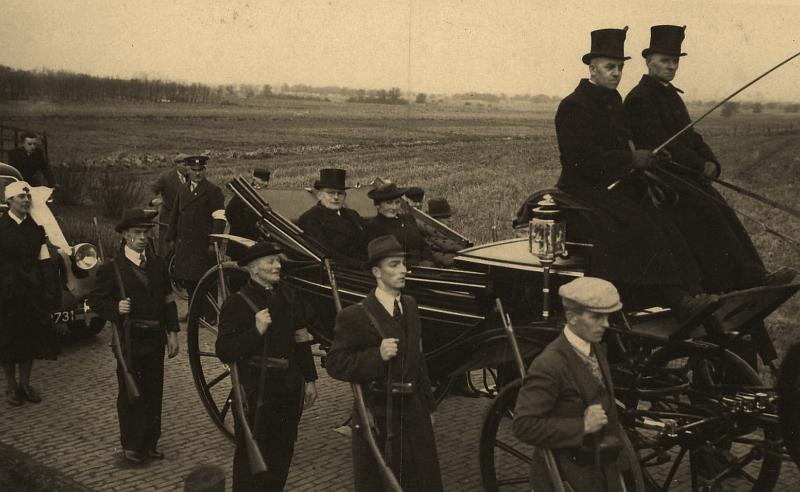 Personalia-Ritthem-1483.jpg - Inhuldiging Burgemeester Allaart ter Haar Danielse