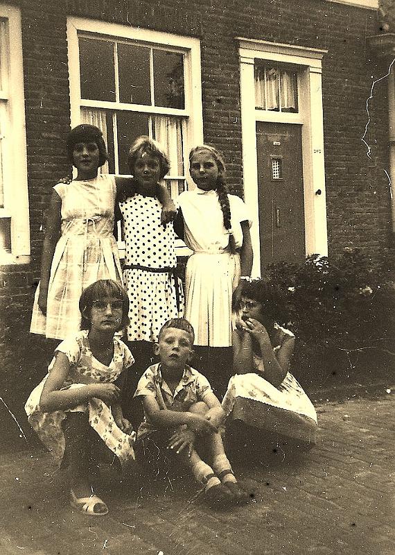 Personalia-Ritthem-2008.jpg - Ria Jacobse-Nelleke Eefting-Wilma Meijer-Mia Verkuyl-Wim Eefting-Janet Jacobse