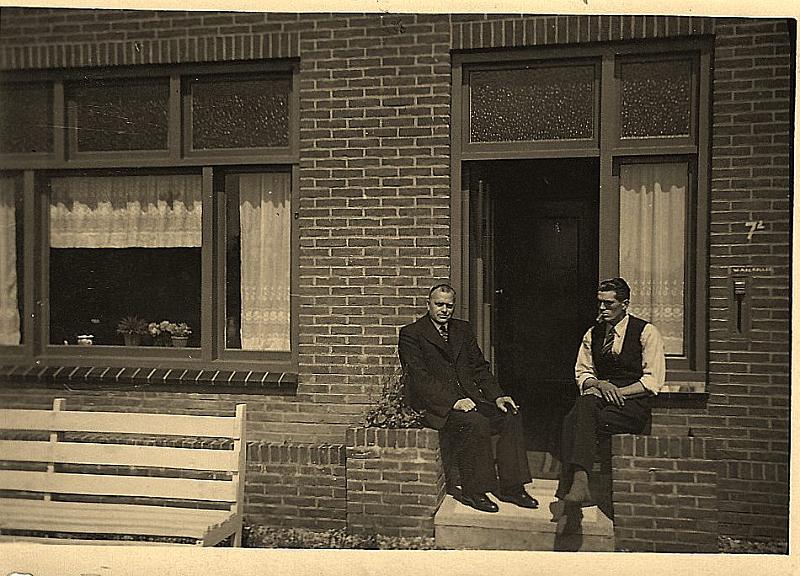 Personalia-Ritthem-2307.jpg - Ko en Piet Willemse in de Zandweg