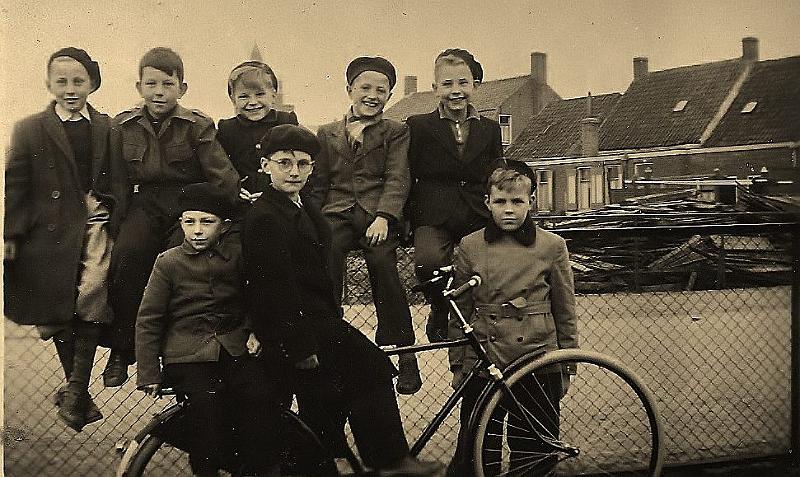 Personalia-Ritthem-2343.jpg - Piet Leijnse Ko Oste Jan Oste Piet Schout Hans Ladenberg Jan de Pagter Wim Polderman Rinus Hamelink